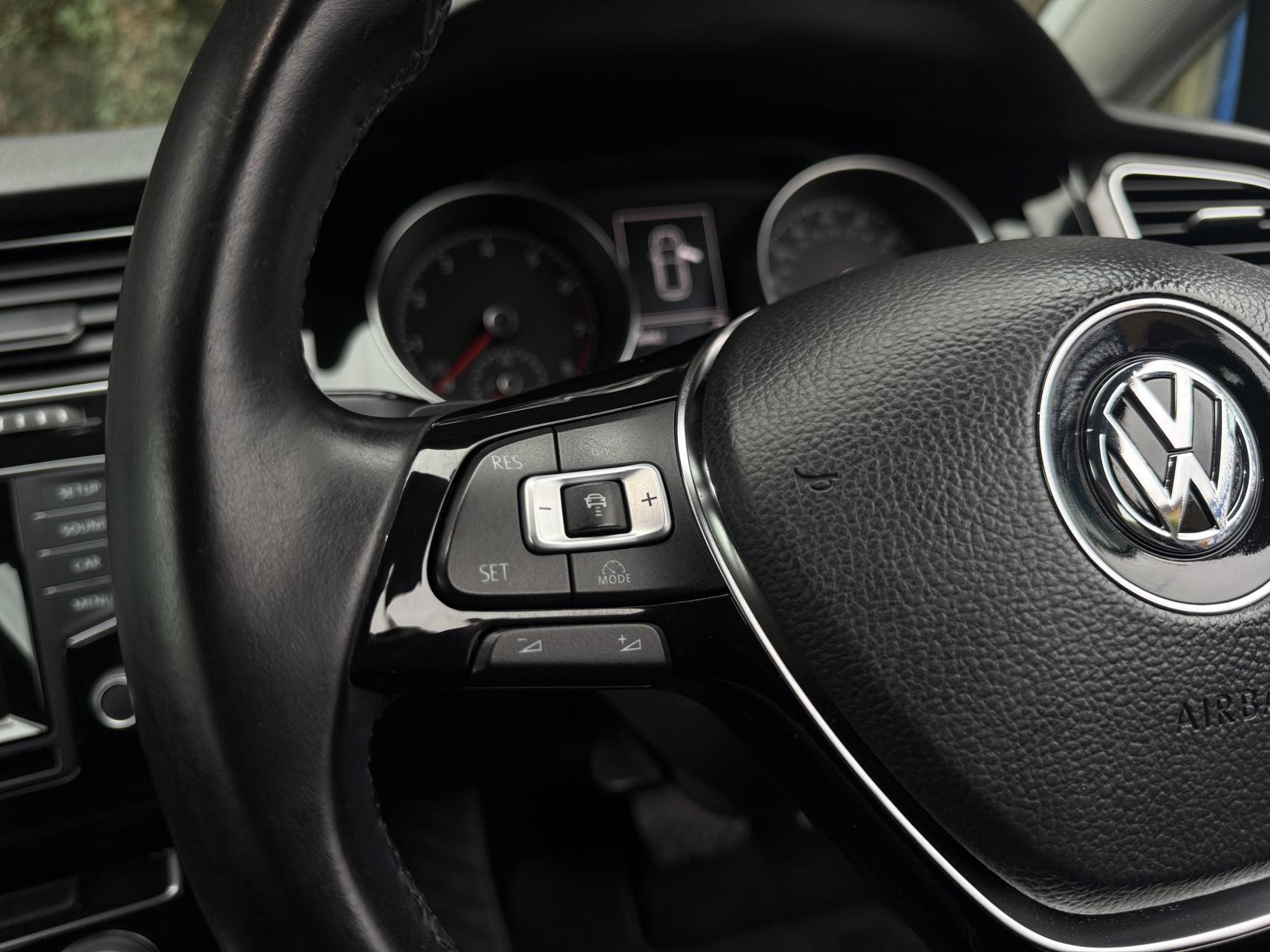 Volkswagen Golf 1.4 TSI BlueMotion Tech Match Hatchback 5dr Petrol DSG Euro 6 (s/s) (125 ps)