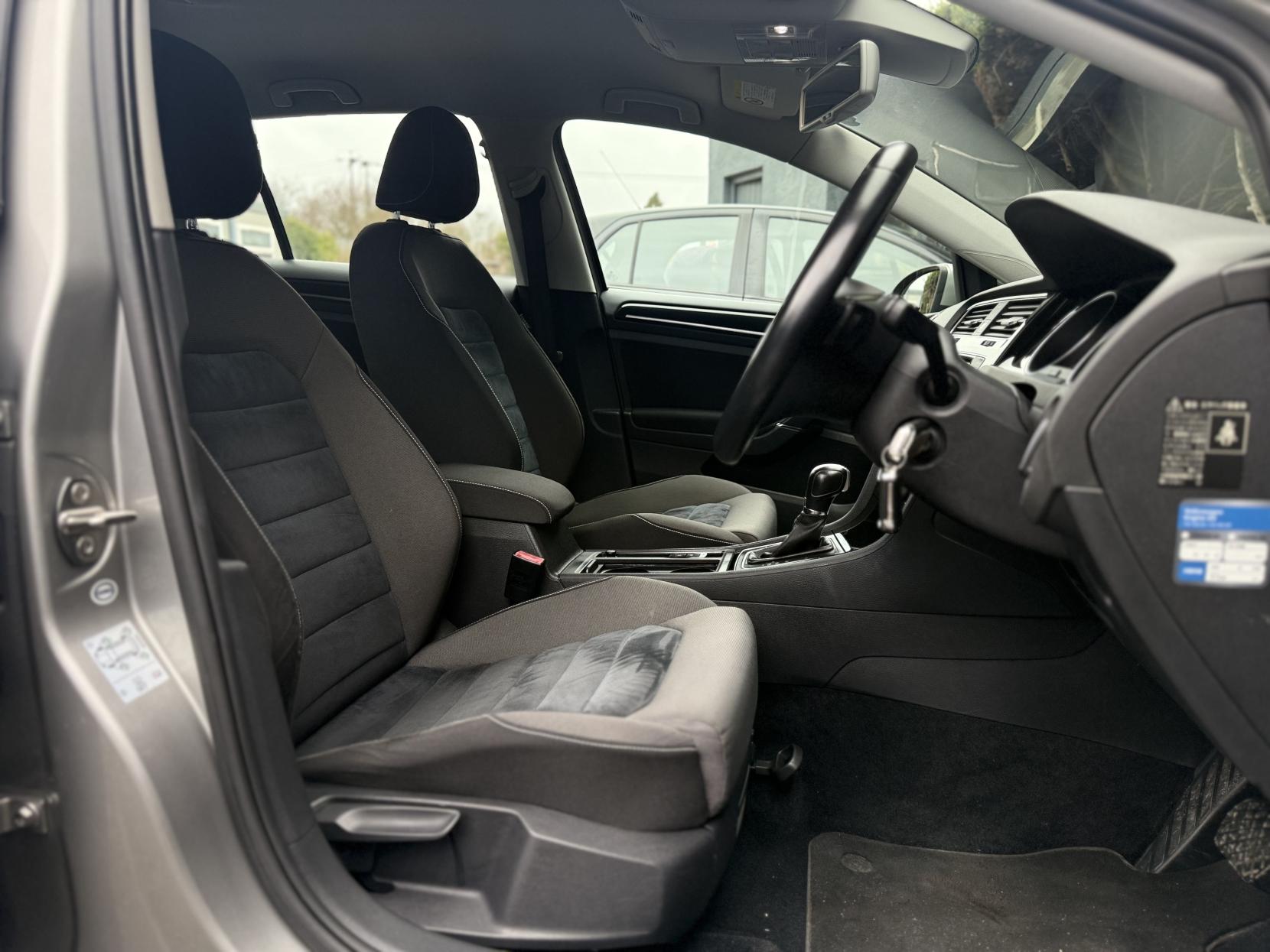 Volkswagen Golf 1.4 TSI BlueMotion Tech Match Hatchback 5dr Petrol DSG Euro 6 (s/s) (125 ps)