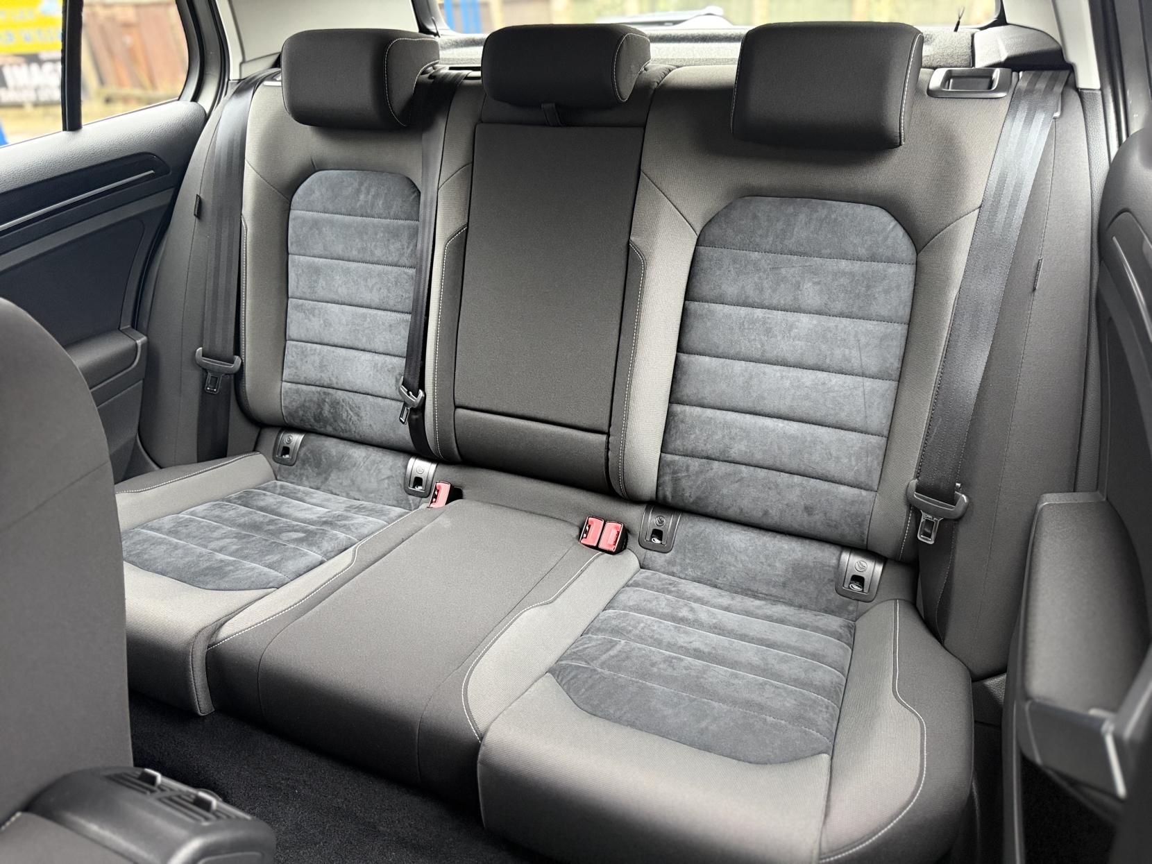 Volkswagen Golf 1.4 TSI BlueMotion Tech Match Hatchback 5dr Petrol DSG Euro 6 (s/s) (125 ps)