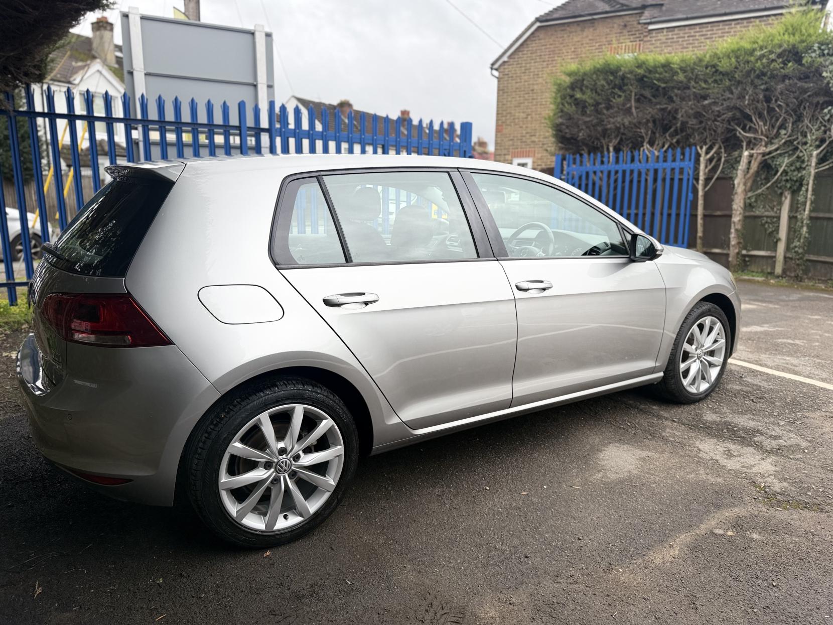 Volkswagen Golf 1.4 TSI BlueMotion Tech Match Hatchback 5dr Petrol DSG Euro 6 (s/s) (125 ps)