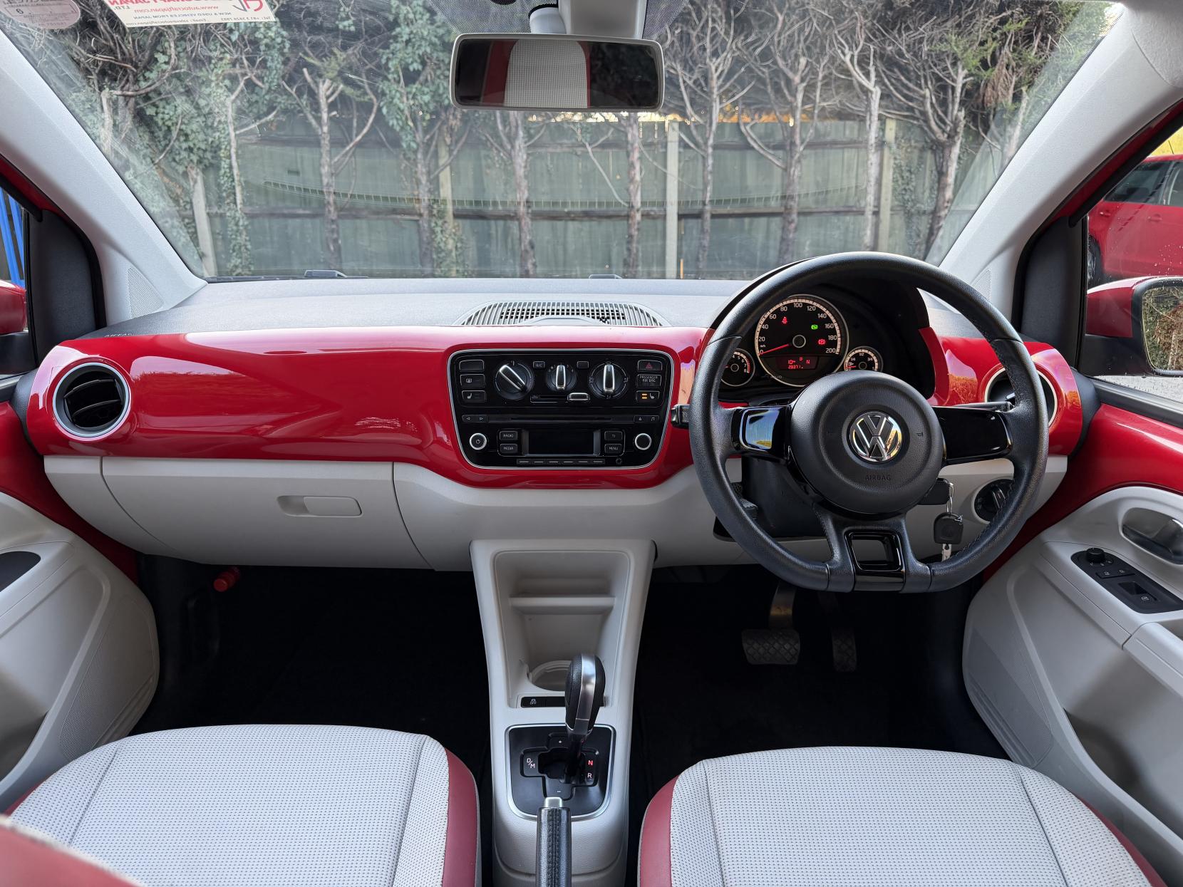 Volkswagen up! 1.0 High up! Hatchback 5dr Petrol ASG Euro 6 (75 ps)