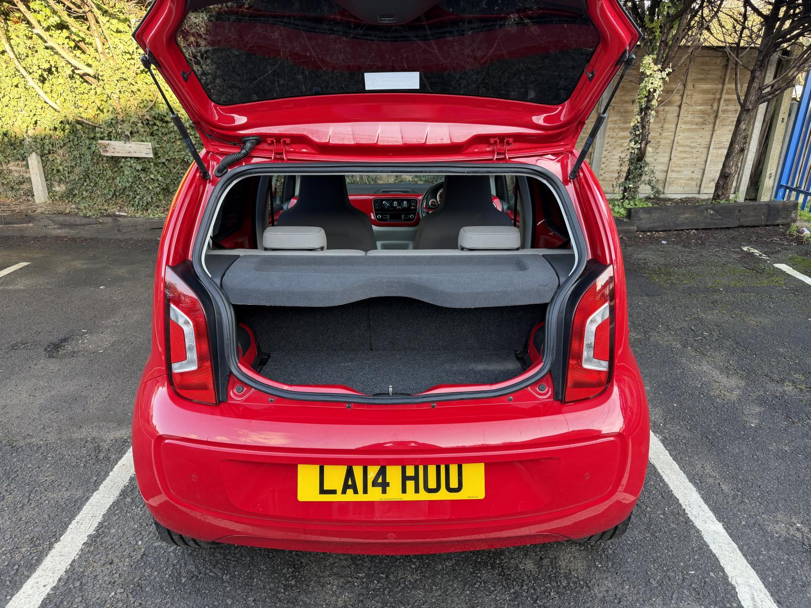 Volkswagen up! 1.0 High up! Hatchback 5dr Petrol ASG Euro 6 (75 ps)