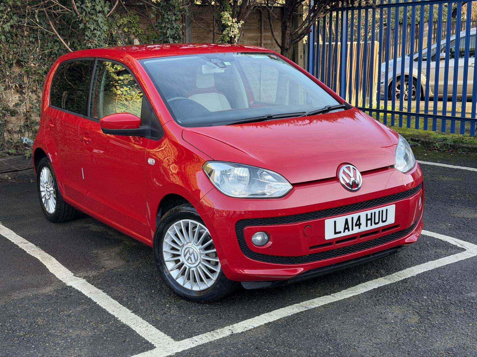 Volkswagen up! 1.0 High up! Hatchback 5dr Petrol ASG Euro 6 (75 ps)