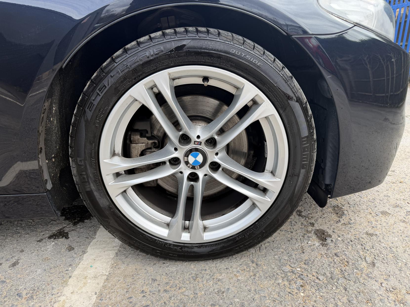 BMW 5 Series 2.0 520i M Sport Touring 5dr Petrol Auto Euro 6 (s/s) (184 ps)