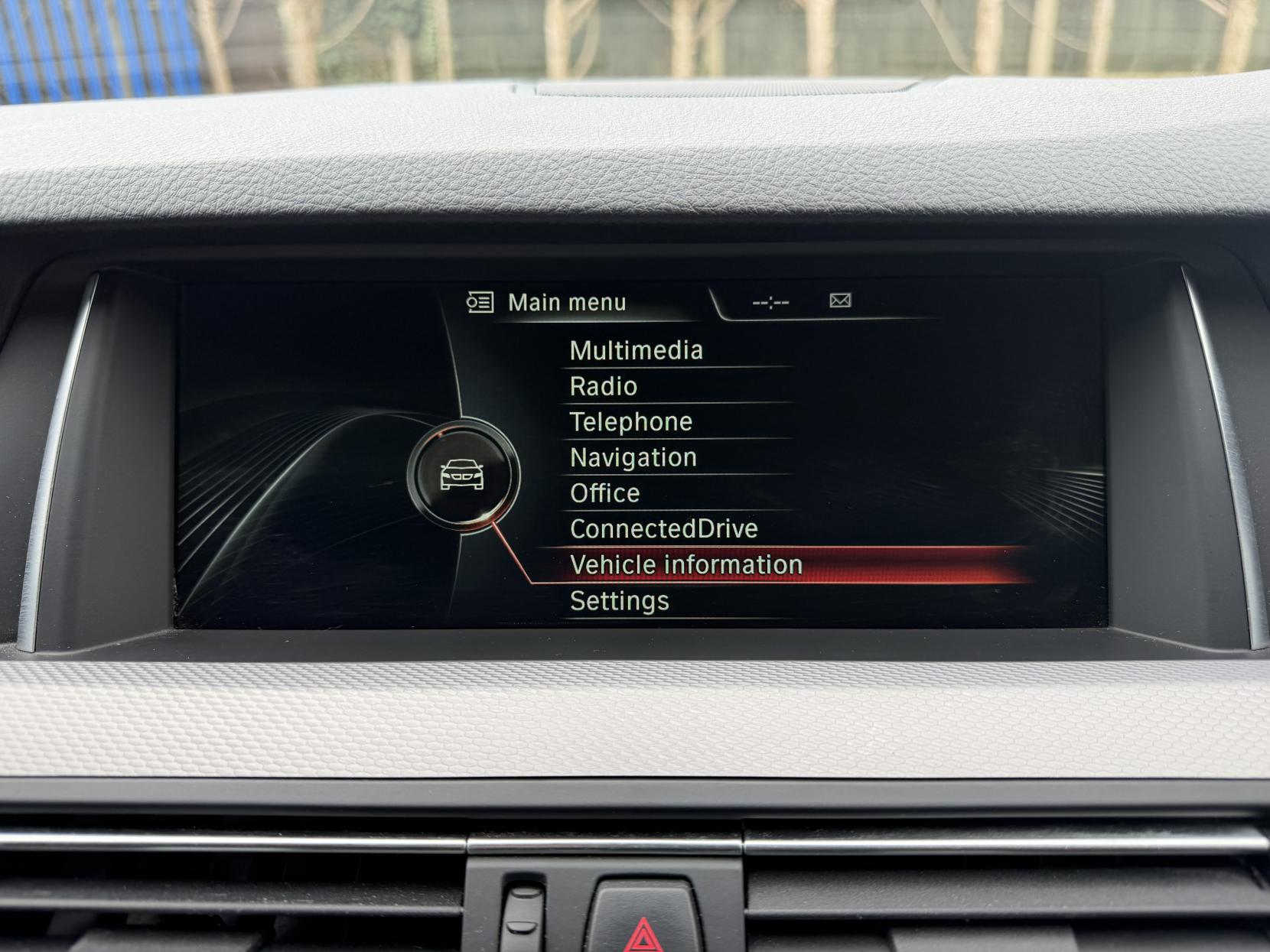 BMW 5 Series 2.0 520i M Sport Touring 5dr Petrol Auto Euro 6 (s/s) (184 ps)