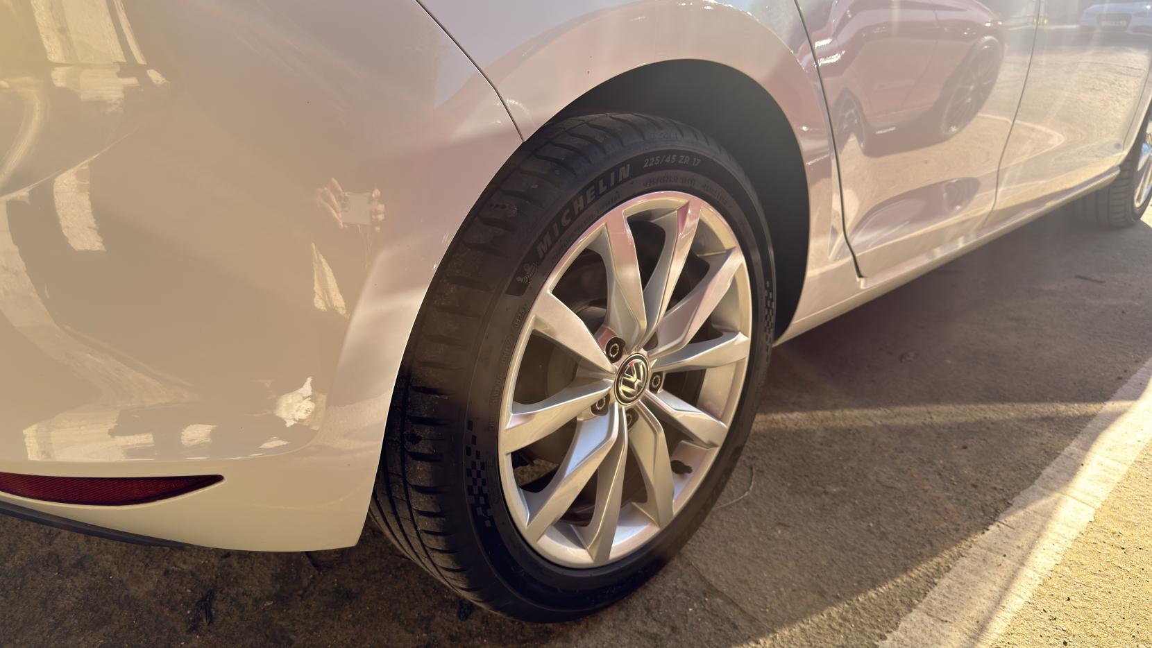 Volkswagen Golf 1.4 TSI BlueMotion Tech Match Hatchback 5dr Petrol DSG Euro 6 (s/s) (125 ps)