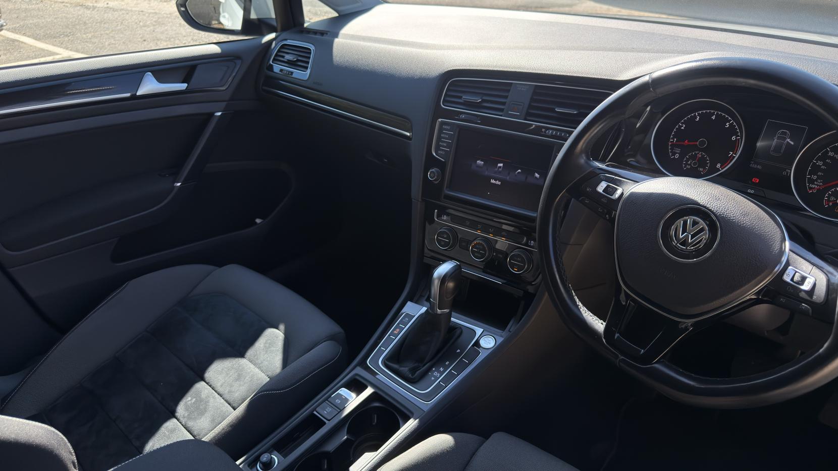 Volkswagen Golf 1.4 TSI BlueMotion Tech Match Hatchback 5dr Petrol DSG Euro 6 (s/s) (125 ps)