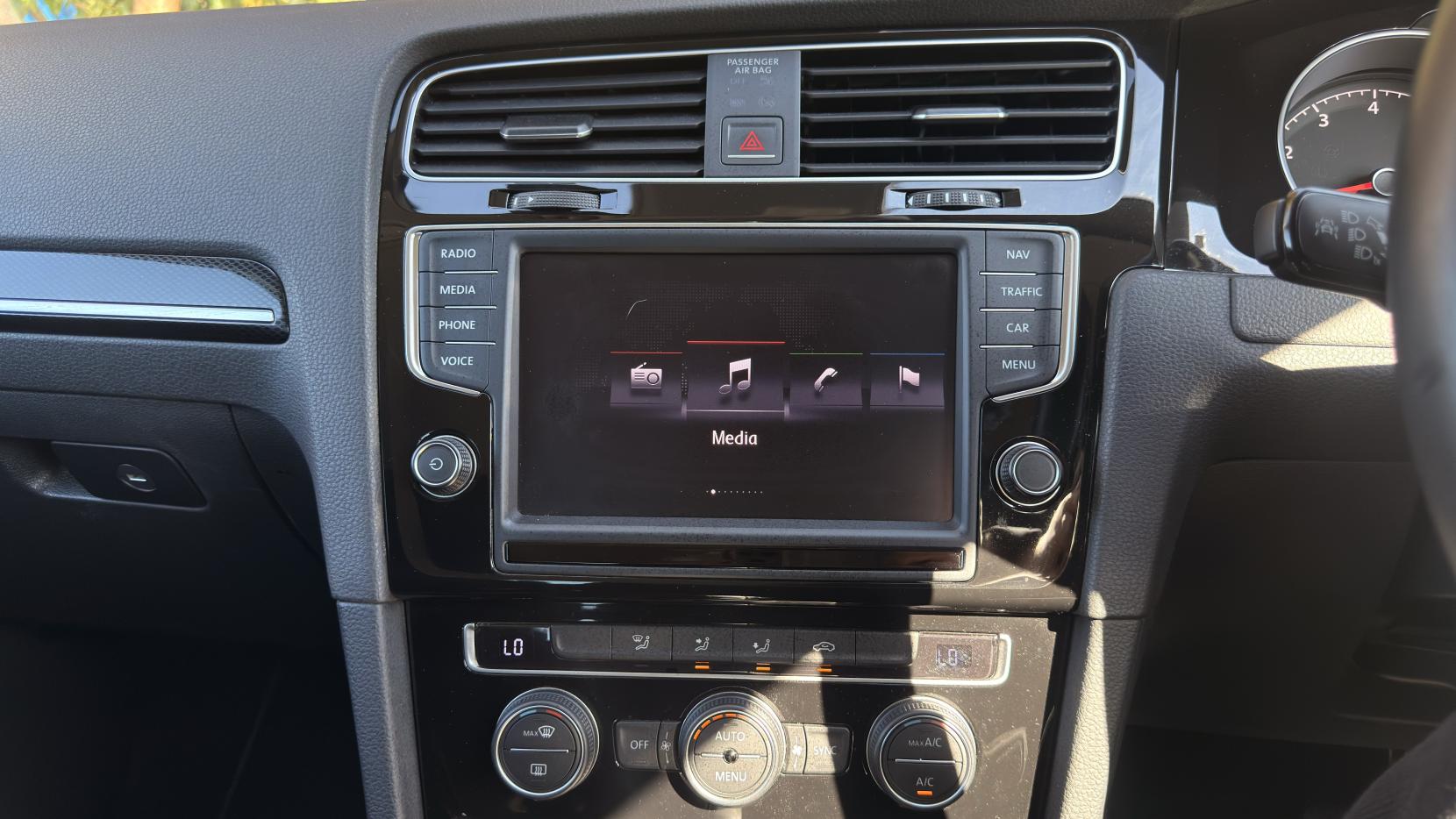 Volkswagen Golf 1.4 TSI BlueMotion Tech Match Hatchback 5dr Petrol DSG Euro 6 (s/s) (125 ps)