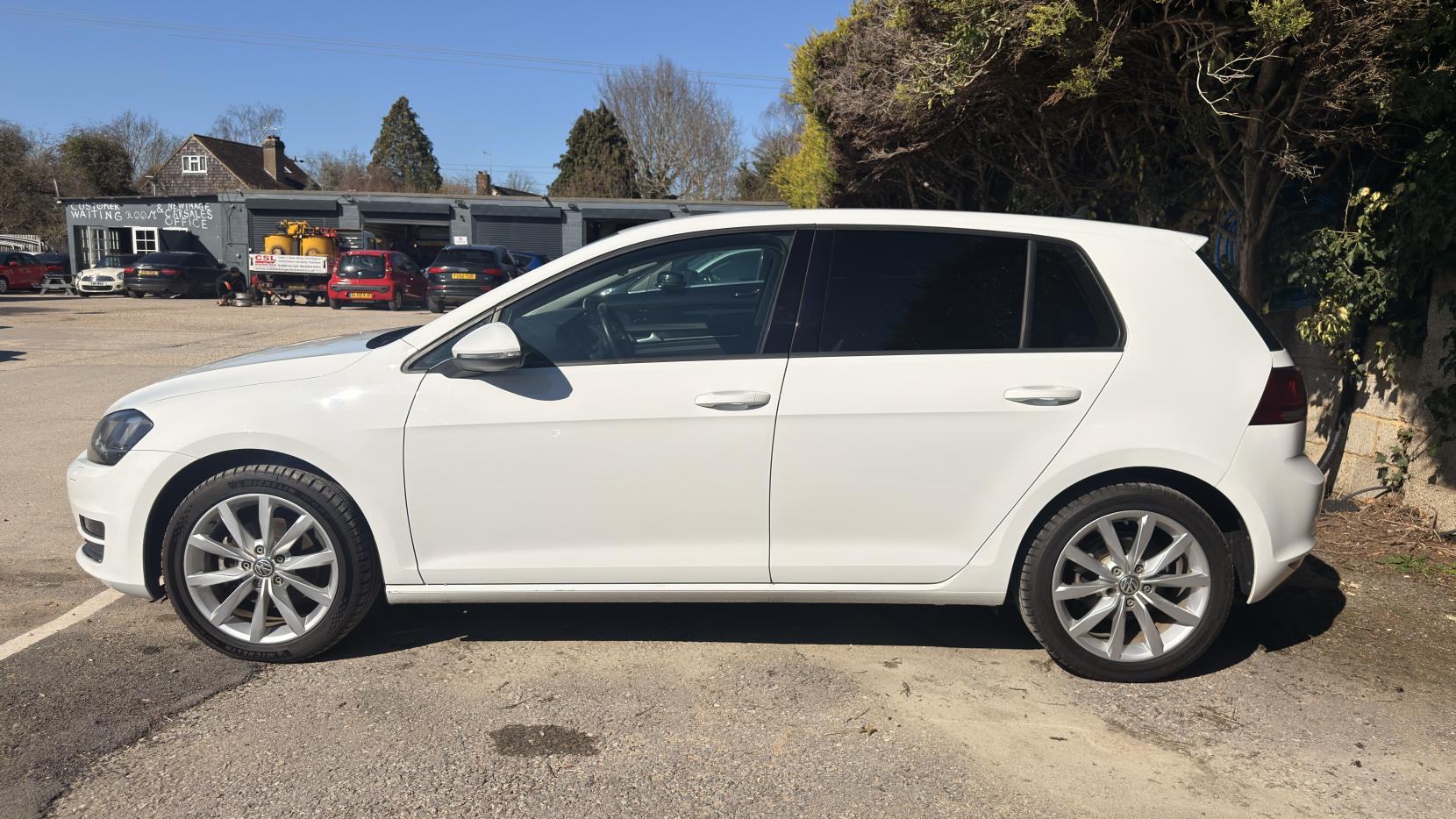 Volkswagen Golf 1.4 TSI BlueMotion Tech Match Hatchback 5dr Petrol DSG Euro 6 (s/s) (125 ps)