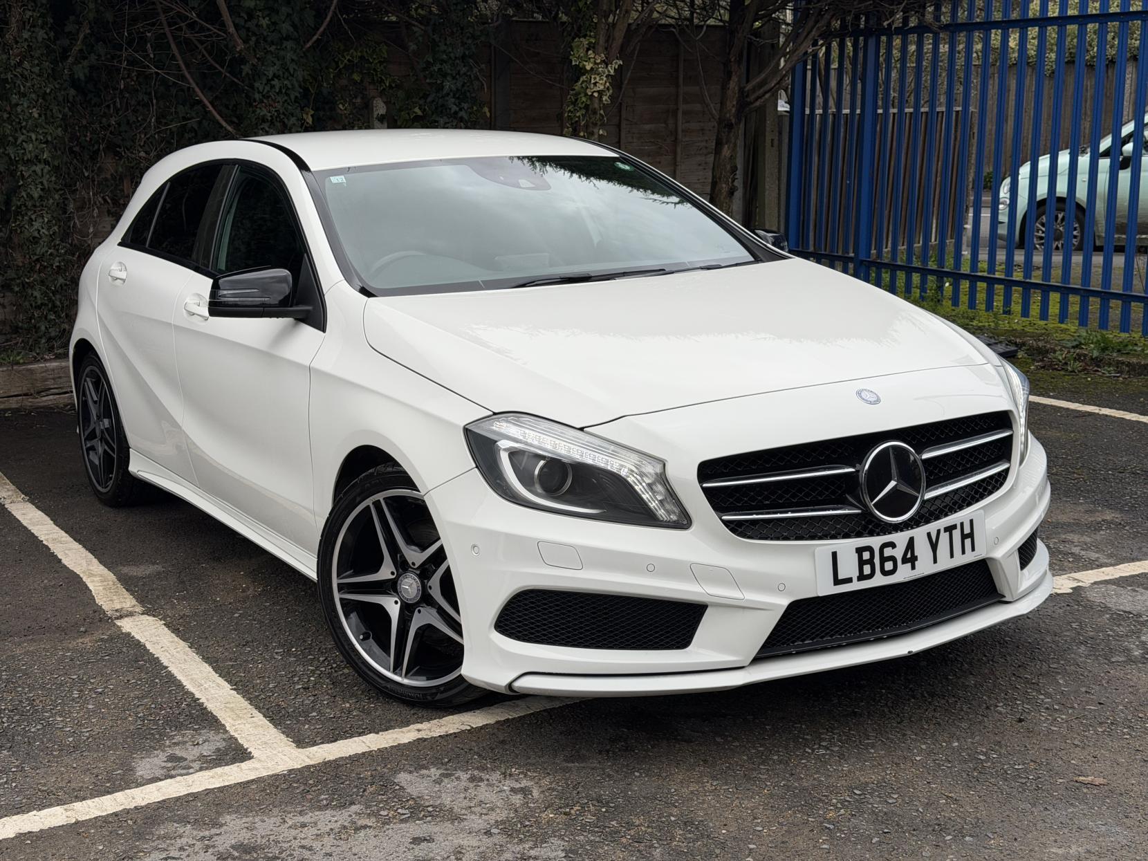 Mercedes-Benz A Class 1.6 A180 BlueEfficiency SE Hatchback 5dr Petrol 7G-DCT Euro 6 (s/s) (122 ps)