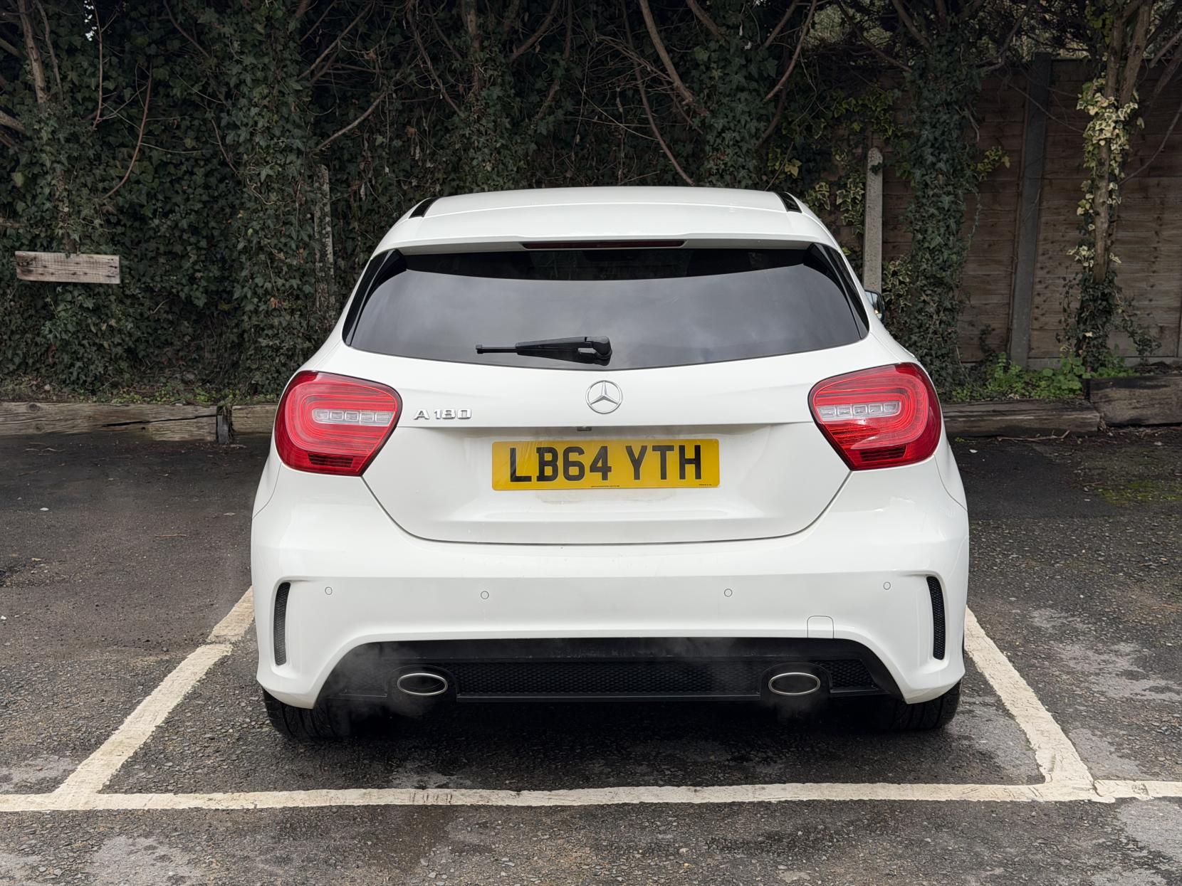 Mercedes-Benz A Class 1.6 A180 BlueEfficiency SE Hatchback 5dr Petrol 7G-DCT Euro 6 (s/s) (122 ps)