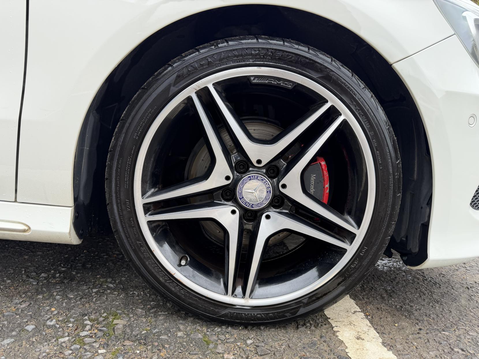 Mercedes-Benz A Class 1.6 A180 BlueEfficiency SE Hatchback 5dr Petrol 7G-DCT Euro 6 (s/s) (122 ps)