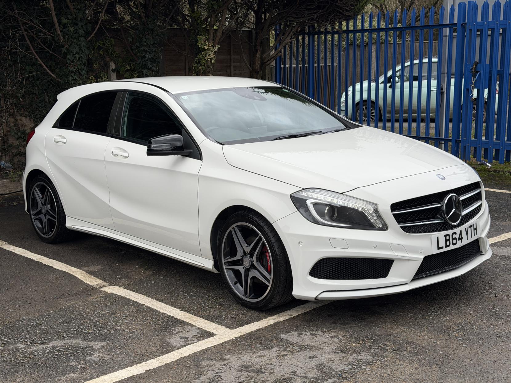 Mercedes-Benz A Class 1.6 A180 BlueEfficiency SE Hatchback 5dr Petrol 7G-DCT Euro 6 (s/s) (122 ps)