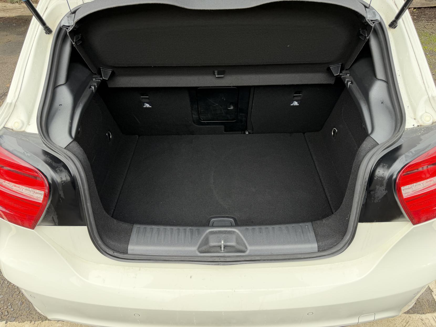 Mercedes-Benz A Class 1.6 A180 BlueEfficiency SE Hatchback 5dr Petrol 7G-DCT Euro 6 (s/s) (122 ps)