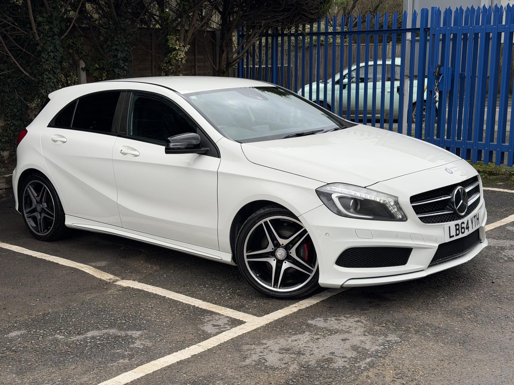 Mercedes-Benz A Class 1.6 A180 BlueEfficiency SE Hatchback 5dr Petrol 7G-DCT Euro 6 (s/s) (122 ps)