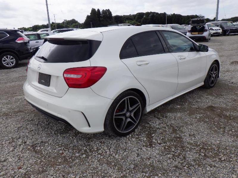 Mercedes-Benz A Class 1.6 A180 BlueEfficiency SE Hatchback 5dr Petrol 7G-DCT Euro 6 (s/s) (122 ps)