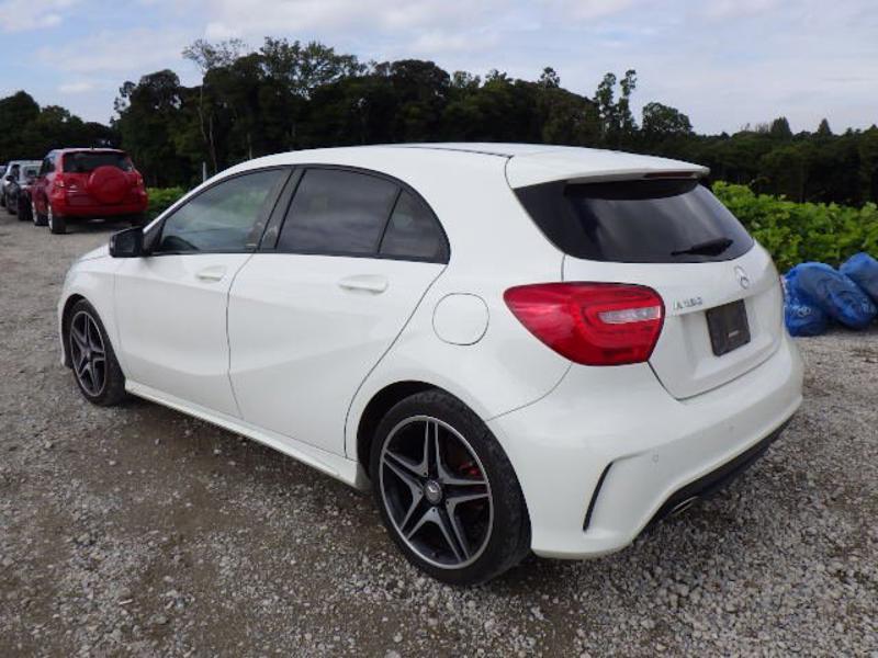 Mercedes-Benz A Class 1.6 A180 BlueEfficiency SE Hatchback 5dr Petrol 7G-DCT Euro 6 (s/s) (122 ps)