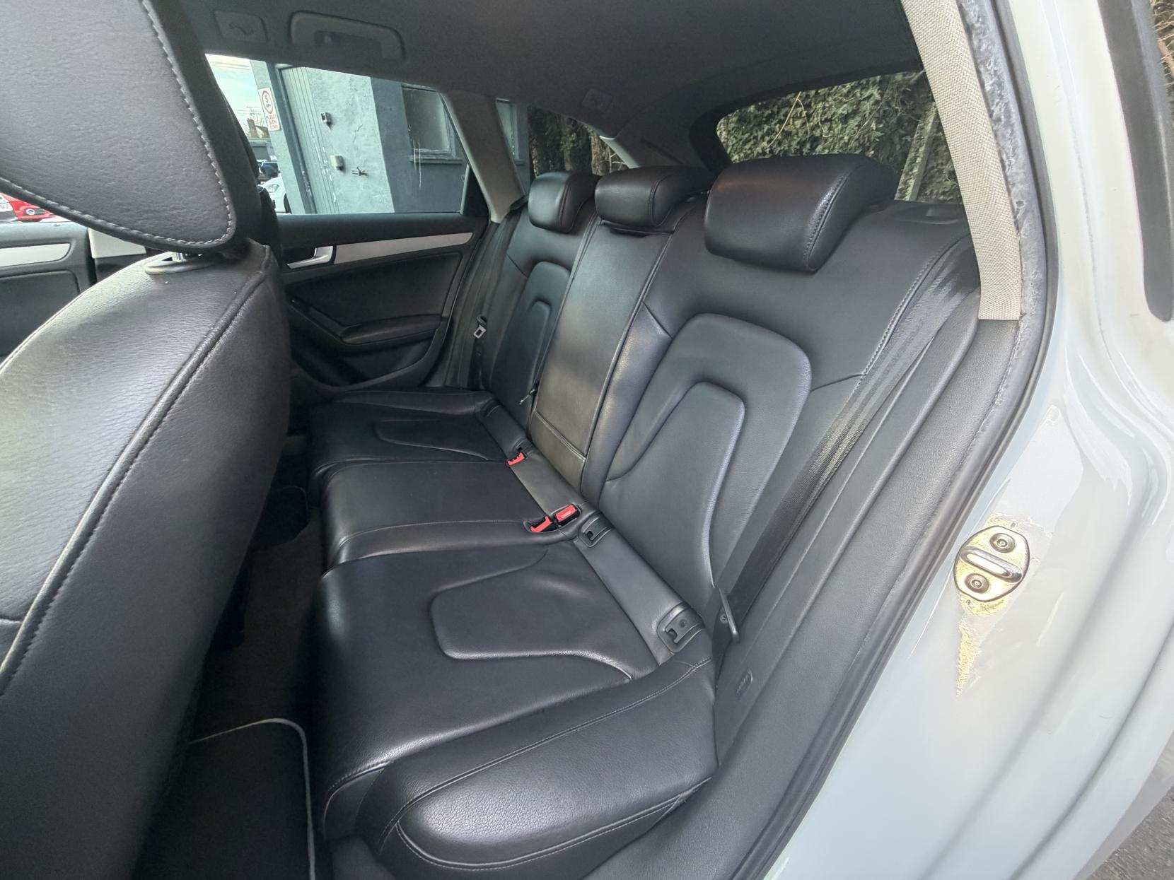 Audi A4 Avant 2.0 TFSI SE Estate 5dr Petrol Multitronic Euro 5 (s/s) (211 ps)