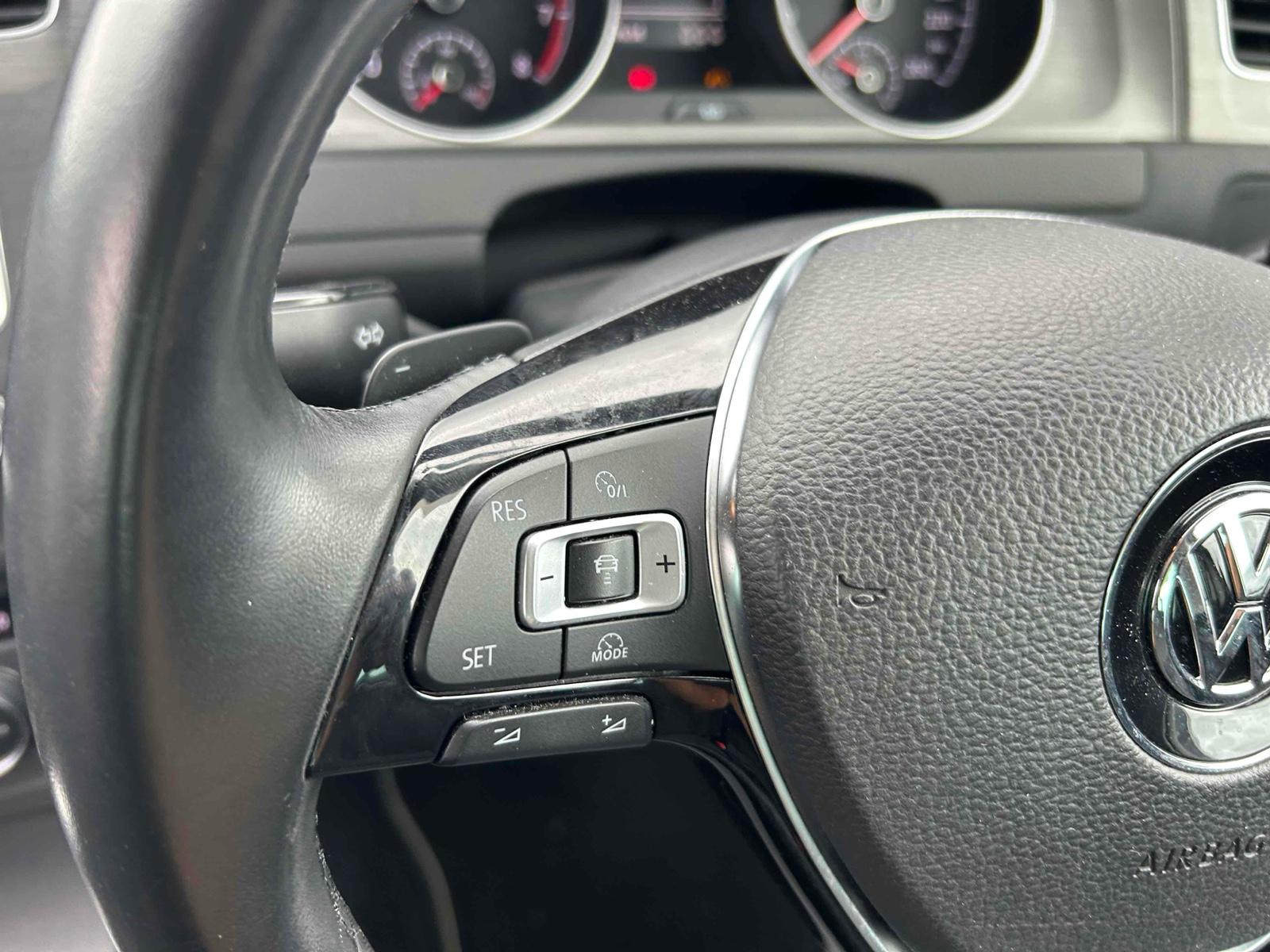 Volkswagen Golf 1.2 TSI BlueMotion Tech S Hatchback 5dr Petrol DSG Euro 5 (s/s) (105 ps)