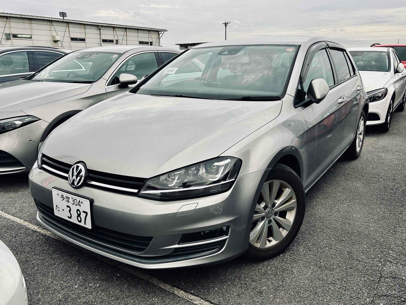 Volkswagen Golf 1.2 TSI BlueMotion Tech S Hatchback 5dr Petrol DSG Euro 5 (s/s) (105 ps)