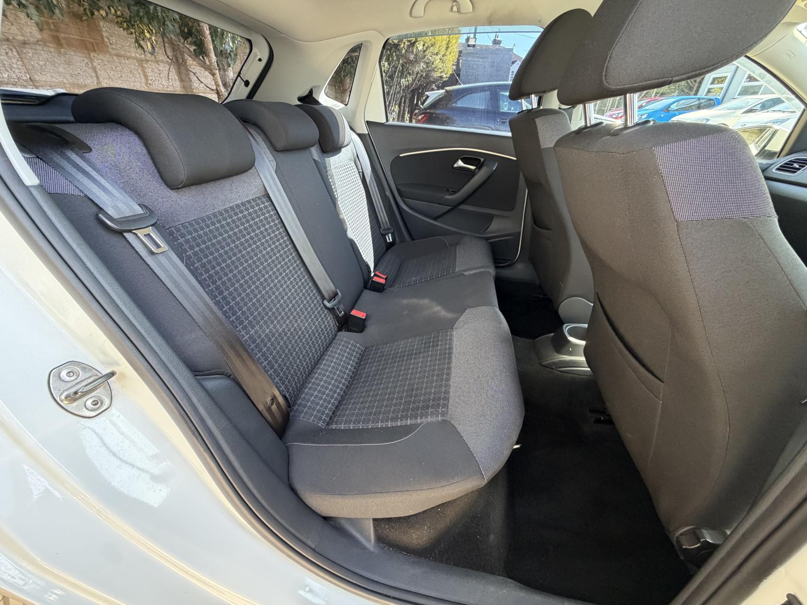 Volkswagen Polo 1.2 TSI BlueMotion Tech SE Hatchback 5dr Petrol DSG Euro 6 (s/s) (90 ps)