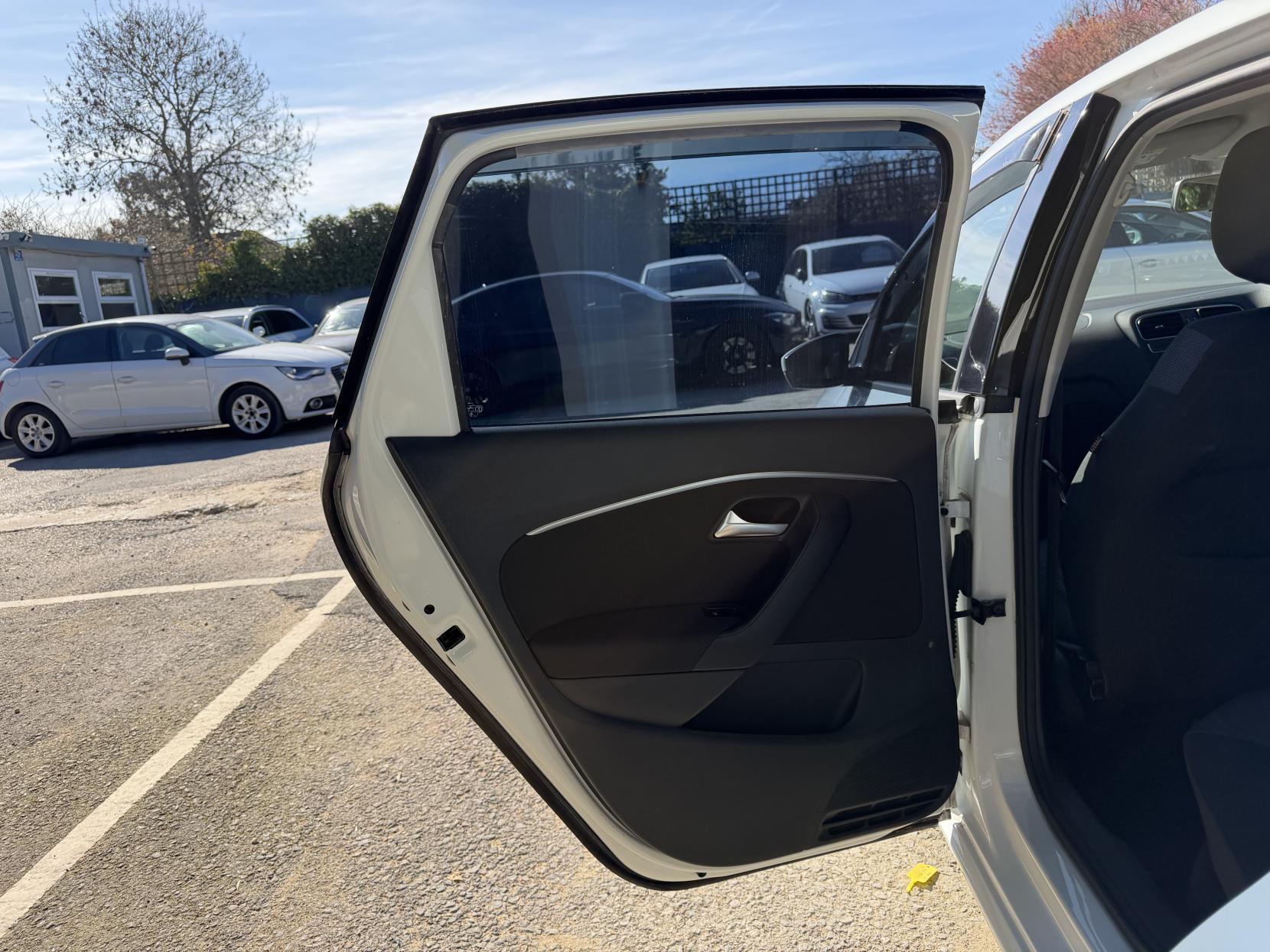 Volkswagen Polo 1.2 TSI BlueMotion Tech SE Hatchback 5dr Petrol DSG Euro 6 (s/s) (90 ps)