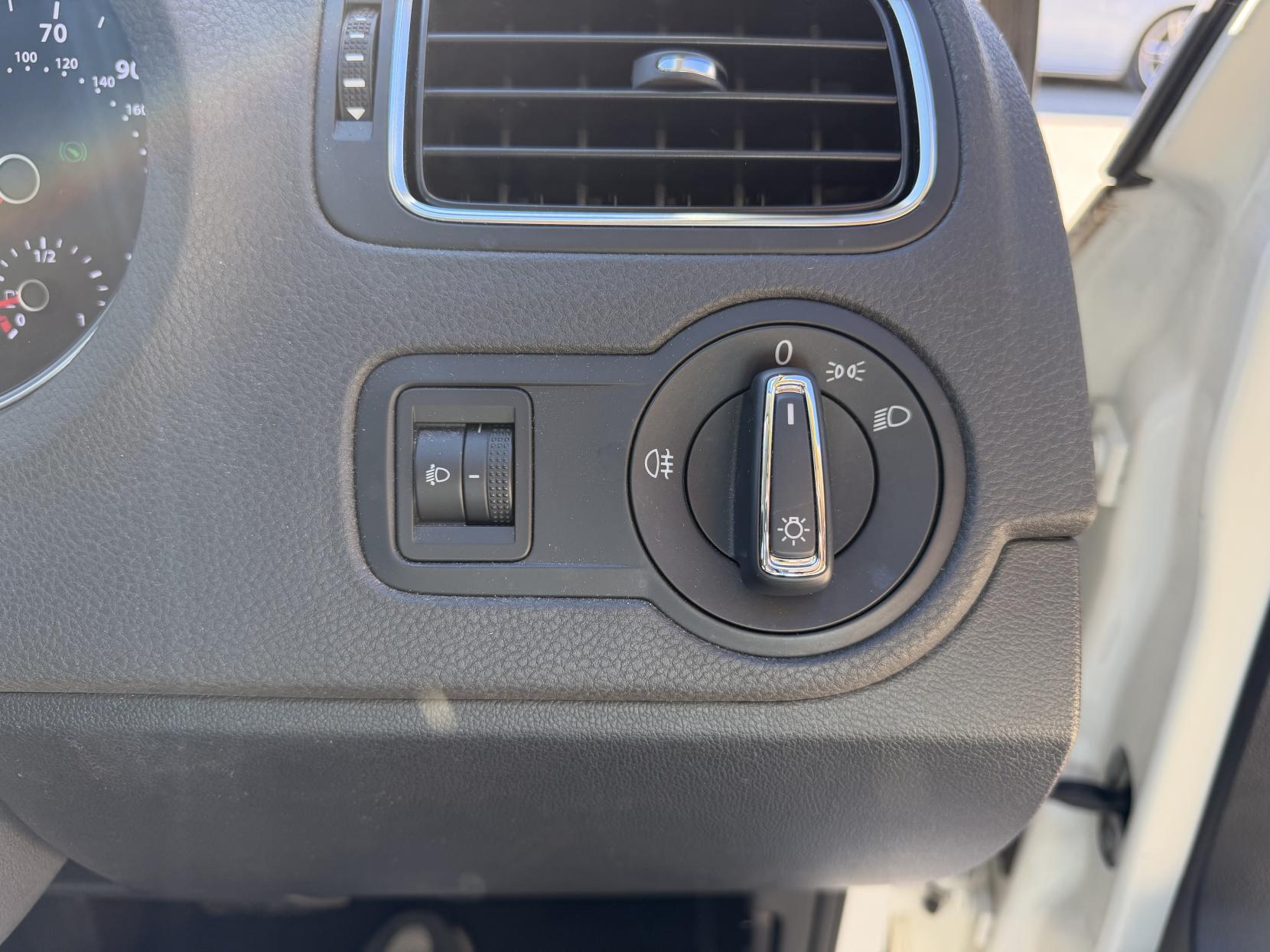 Volkswagen Polo 1.2 TSI BlueMotion Tech SE Hatchback 5dr Petrol DSG Euro 6 (s/s) (90 ps)