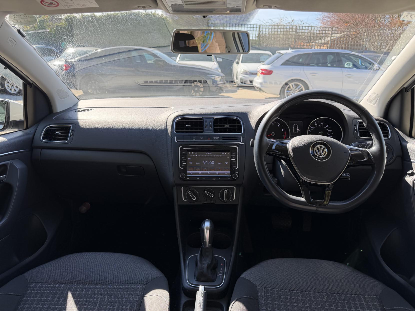 Volkswagen Polo 1.2 TSI BlueMotion Tech SE Hatchback 5dr Petrol DSG Euro 6 (s/s) (90 ps)