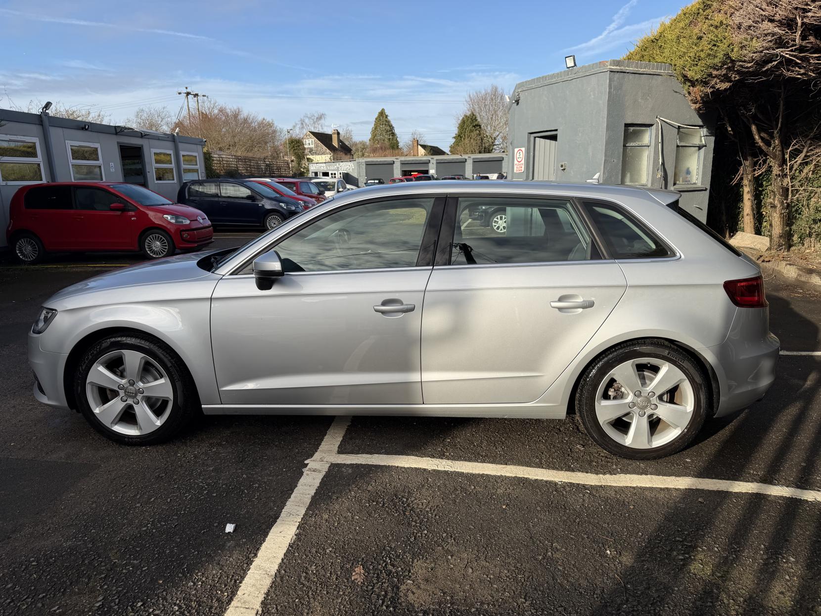 Audi A3 1.4 TFSI CoD Sport Sportback 5dr Petrol S Tronic Euro 6 (s/s) (Nav) (150 ps)