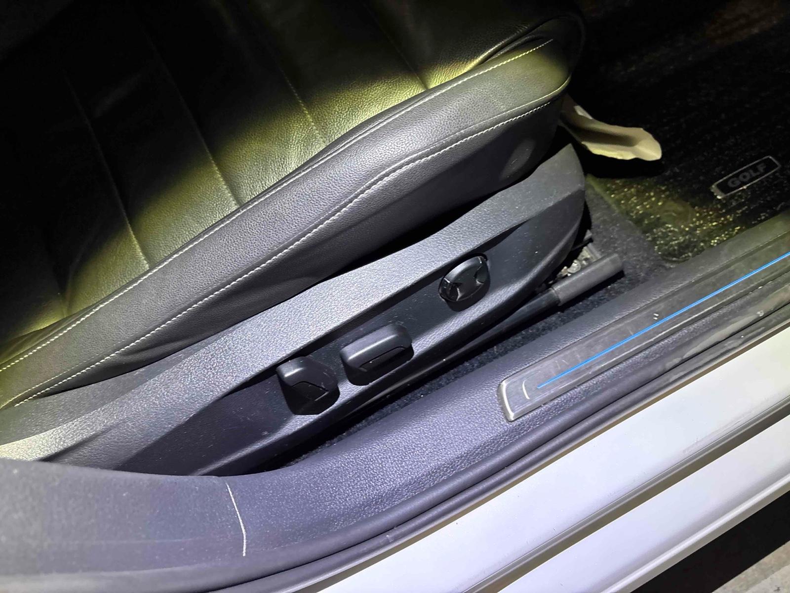 Volkswagen Golf 2.0 TSI BlueMotion Tech R Hatchback 5dr Petrol DSG 4Motion Euro 6 (s/s) (300 ps)